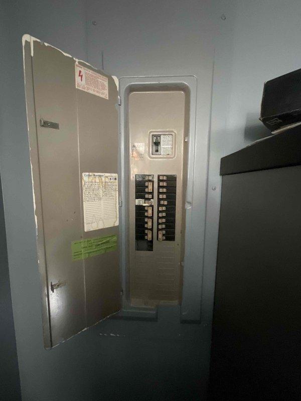 Conducted site assessment for a new whole home generator installation. Evaluated existing electrical infrastructure, including the exterior electrical meter, junction boxes, and breaker panel. Documented current setup with photos to facilitate proper generator sizing and connection planning.