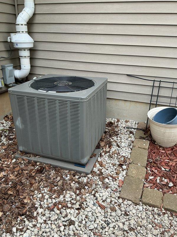 Completed annual cooling maintenance on residential air conditioning system. Performed comprehensive inspection of outdoor condenser unit, verified proper operation of fan motor and compressor, checked refrigerant levels, cleaned condenser coils, and inspected condensate drain system. All components found operating within normal parameters with no deficiencies noted.