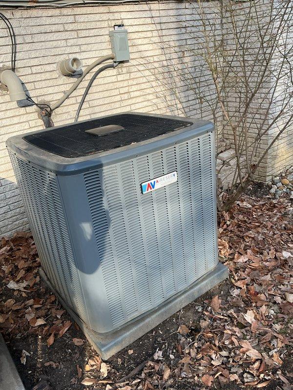 Completed annual cooling maintenance on residential air conditioning system. Performed comprehensive inspection of outdoor condensing unit, verified proper operation of all components, and cleared accumulated leaf debris from around unit base and concrete pad. Customer declined spot repair services and renewed recurring maintenance agreement for continued system coverage.