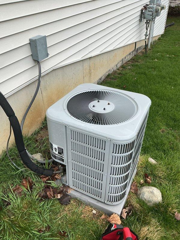 Completed annual cooling maintenance on residential HVAC system, including inspection of outdoor condenser unit and replacement of furnace filters. Performed comprehensive system evaluation, renewed air care membership, and conducted pre-season cooling assessment to ensure optimal performance for upcoming warmer months.