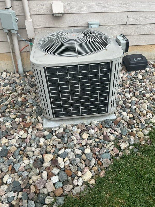 Completed annual cooling maintenance on residential air conditioning system. Performed comprehensive inspection of outdoor condenser unit, checked refrigerant levels, cleaned coils, verified proper airflow through grilles, and tested fan operation. Unit operating within normal parameters with no issues identified.