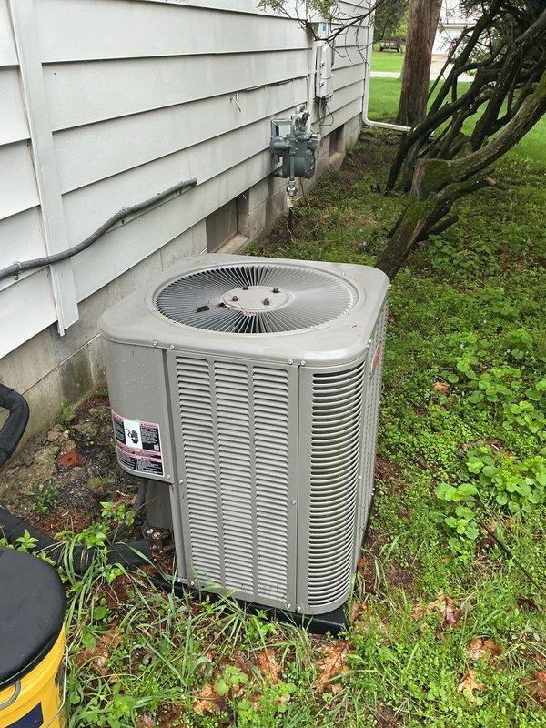 Completed annual cooling maintenance on residential air conditioning system. Inspected outdoor condenser unit, verified operational status of all components, and documented equipment condition with photos. Service appointment was rescheduled to accommodate filter and evaporative cooler pad replacement needs identified during initial assessment.