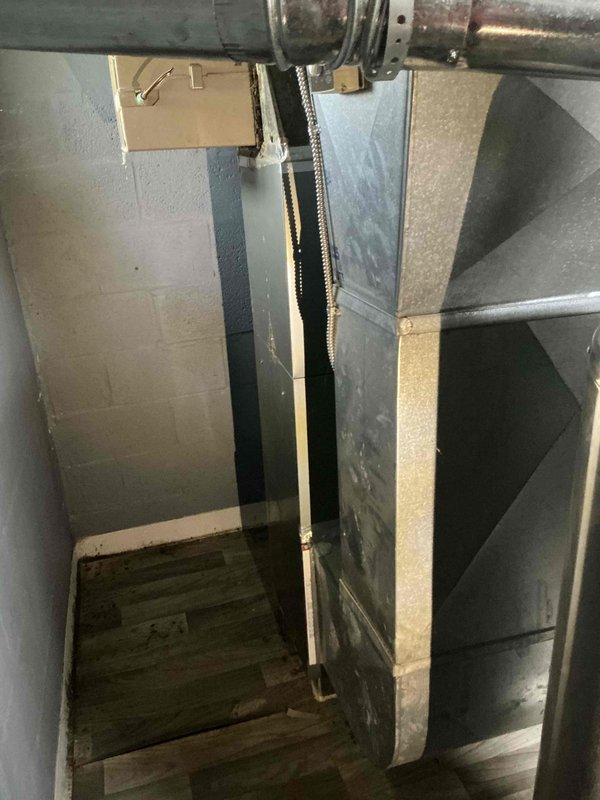 Conducted estimate for complete HVAC system replacement in basement location. Existing 25+ year old natural gas furnace and air conditioning system assessed, with current air conditioning unit non-operational and furnace still functioning. Evaluated basement installation site, existing ductwork, and exterior condensing unit placement area. Provided recommendations for new furnace and air conditioning system under promotional offer.