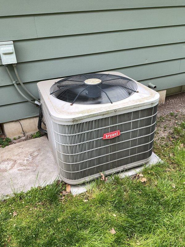Completed annual cooling maintenance on Bryant air conditioning system. Performed comprehensive inspection of outdoor condensing unit, replaced air filter, and installed new evaporator pad. Unit operating within normal parameters upon completion of service.