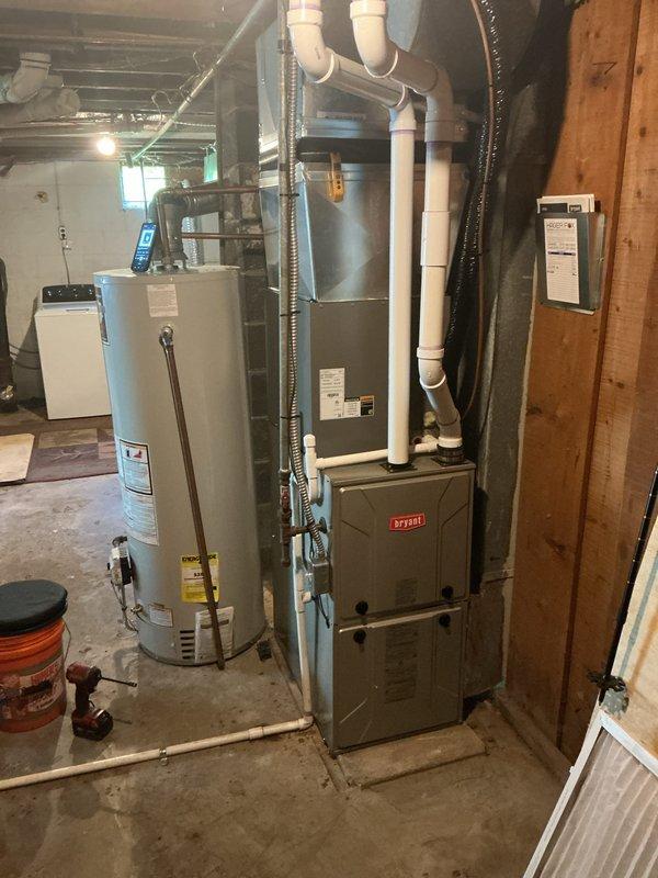 Completed routine Air Care Cooling maintenance on residential split system. Performed comprehensive inspection of outdoor condenser unit and indoor Bryant furnace/air handler assembly, verified proper operation of all components, documented equipment condition through photo documentation, and confirmed system is functioning within normal parameters for continued reliable cooling performance.