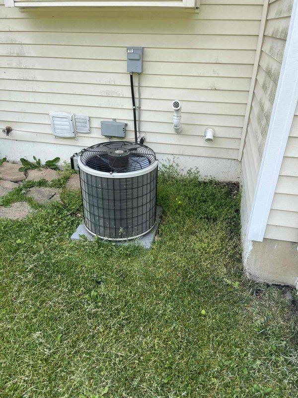 Completed HVAC estimate for replacement of aging air conditioning system experiencing inadequate cooling performance. Assessed existing basement-mounted furnace and outdoor condenser unit, documented current equipment condition and installation configuration including electrical connections, refrigerant lines, and condensate drainage. Provided comprehensive replacement quote for new cooling system to restore proper climate control functionality.