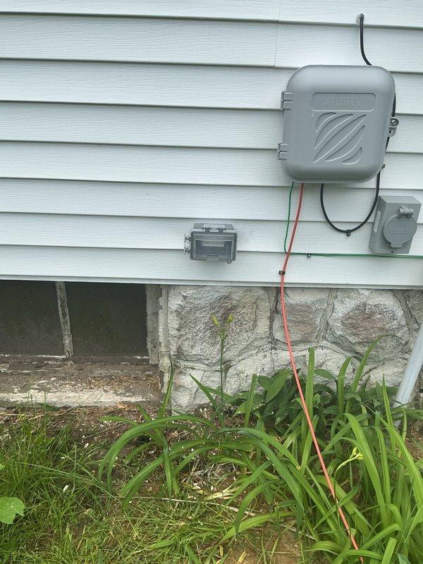 Completed full HVAC system installation including a 70,000 BTU furnace and 3-ton air conditioning unit with left-side configuration. Installed humidifier integration and ran new dedicated electrical circuit with exterior disconnect box and conduit. All mechanical and electrical permits obtained prior to installation, and system commissioned successfully.