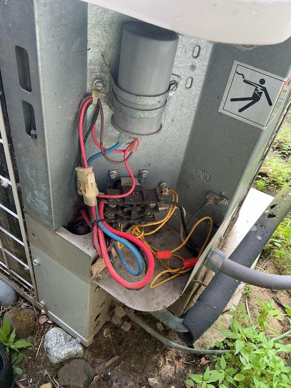 Completed annual cooling maintenance on residential air conditioning system. Performed comprehensive inspection of outdoor condenser unit, including electrical connections, contactors, and capacitor. Replaced 16x25x1 furnace filter with new Filterbuy pleated media filter to ensure proper airflow and system efficiency. Verified all electrical connections were secure, tested system operation, and confirmed unit is functioning within normal parameters for the cooling season.
