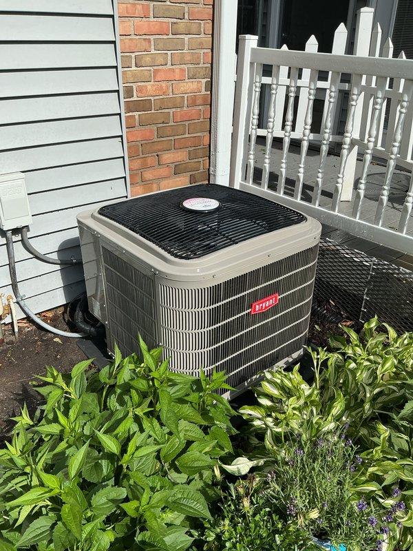 Completed annual cooling maintenance on Bryant air conditioning system. Performed comprehensive inspection of outdoor condensing unit, replaced furnace filter and humidifier pad, verified proper refrigerant levels, checked electrical connections, and confirmed system operation. Unit operating within normal parameters with no issues found.