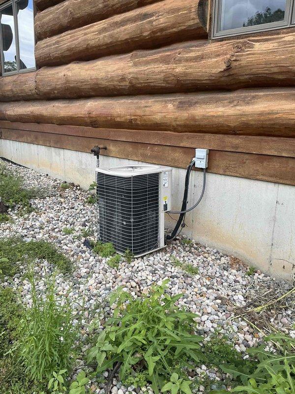 Responded to service call for air conditioning system not cooling properly. Upon inspection, confirmed 22-year-old condensing unit located at exterior of residence was experiencing operational failure. Provided estimate for complete AC system replacement due to age of equipment and condenser malfunction, with service credit applied toward future installation.