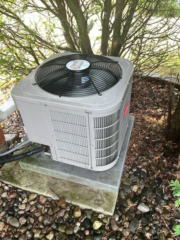 Completed scheduled air conditioning maintenance on outdoor condensing unit. Performed comprehensive inspection of condenser coils, fan motor operation, and refrigerant levels. Replaced air filter and evaporator pad as part of routine preventative maintenance protocol. Unit operating within normal parameters upon completion of service.