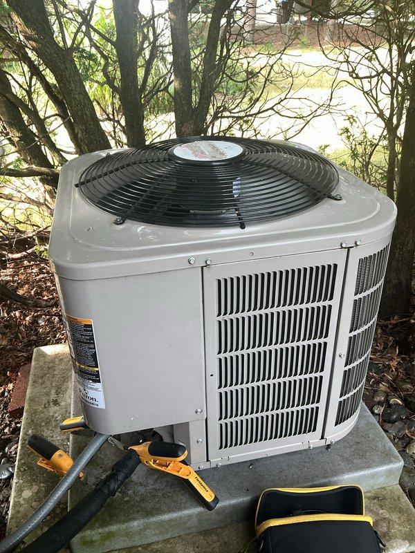 Completed scheduled air conditioning maintenance on outdoor condensing unit. Performed comprehensive inspection of condenser coils, fan motor operation, and refrigerant levels. Replaced air filter and evaporator pad as part of routine preventative maintenance protocol. Unit operating within normal parameters upon completion of service.