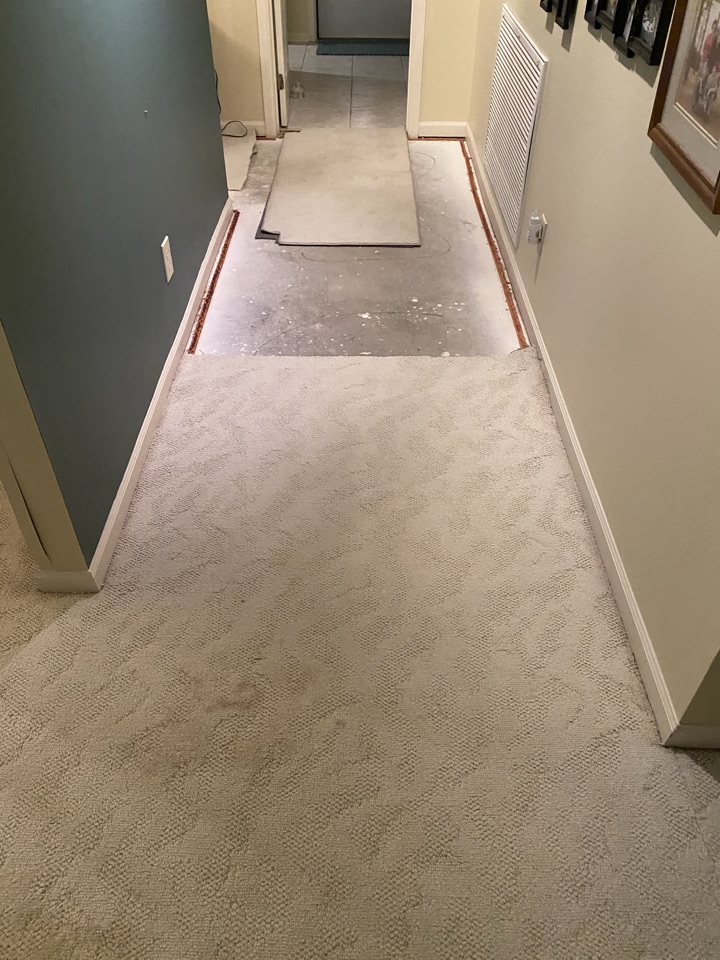 Wetumpka, AL - Water Damage Restoration Wetumpka, AL | Protek assisting with repairs from air condition leak. Wetumpka, AL - Water Damage Restoration Wetumpka, AL | Protek assisting with repairs from air condition leak.