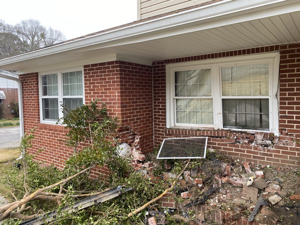 Wetumpka, AL - A car ran into this house. After 1st responders, first people on site to help? Protek. Emergency board up to stop rain water from entering the house. Wetumpka, AL - A car ran into this house. After 1st responders, first people on site to help? Protek. Emergency board up to stop rain water from entering the house.
