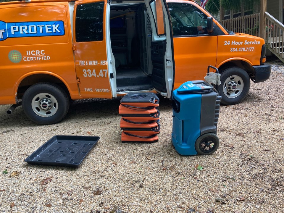 Millbrook, AL - Protek picking up equipment from a water mitigation for a satisfied customer in Millbrook. Millbrook, AL - Protek picking up equipment from a water mitigation for a satisfied customer in Millbrook.