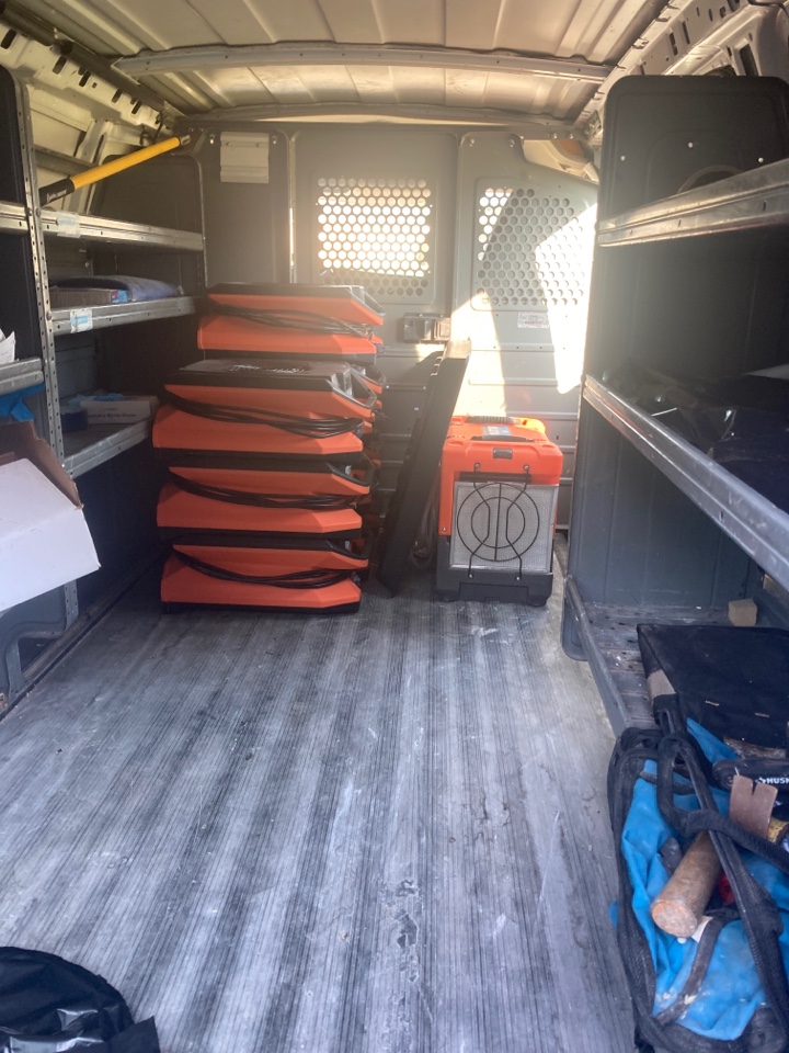 Deatsville, AL - Protek picking up equipment from a water mitigation for a satisfied customer in Deatsville. Deatsville, AL - Protek picking up equipment from a water mitigation for a satisfied customer in Deatsville.