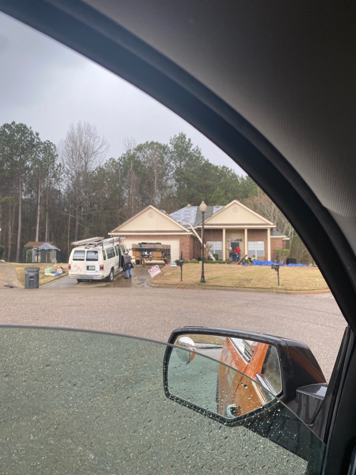 Protek Restoration putting a new roof on this beautiful home in Wetumpka! 