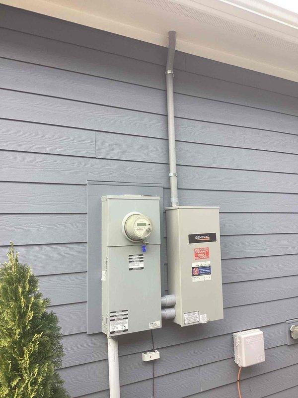 Diagnosed and repaired non-resetting GFCI outlets in customer's home. Inspection revealed faulty GFCI receptacle in kitchen/bathroom area with tile backsplash. Replaced defective GFCI outlet and verified proper operation of the electrical system by checking connections at the main service panel.