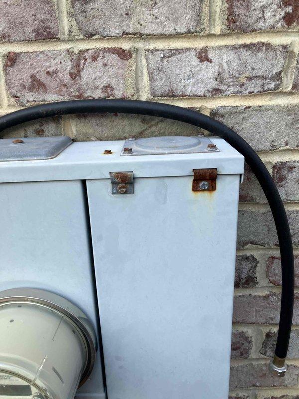 Performed diagnostic assessment on ceiling light/fan combo that was not functioning. Inspected electrical breaker panel to verify proper power supply to fixture. Examined exterior electrical meter and connections to ensure adequate service to home. Power supply was verified; issue determined to be with the fixture itself, which was beyond scope of service.