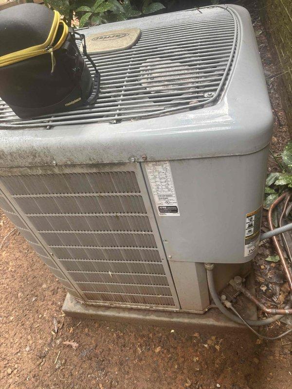 Performed diagnostic evaluation on 2013 Carrier Infinity heat pump system following report from previous contractor indicating control board replacement needed. Conducted comprehensive system inspection including electrical testing, refrigerant line assessment, and operational diagnostics to verify actual failure point and determine immediate repair options to restore cooling functionality.
