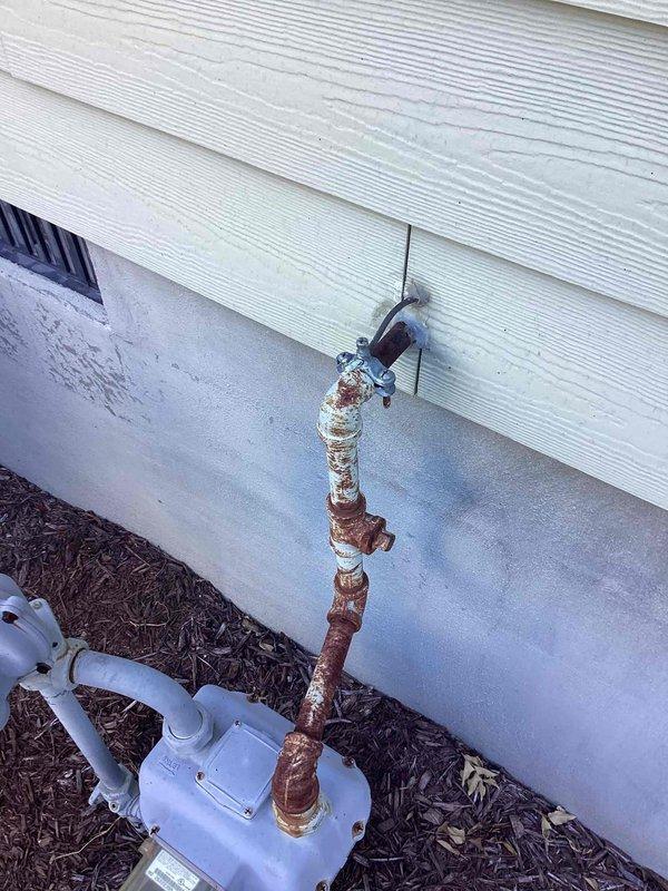 Responded to non-functioning outlet issue in room above garage where two receptacles had lost power. Verified breaker panel operation and confirmed proper circuit breaker positioning, inspected electrical panel for any tripped breakers or loose connections, and troubleshot the affected circuit to identify the source of power loss. All breakers were found in the correct position and panel connections appeared secure upon visual inspection.