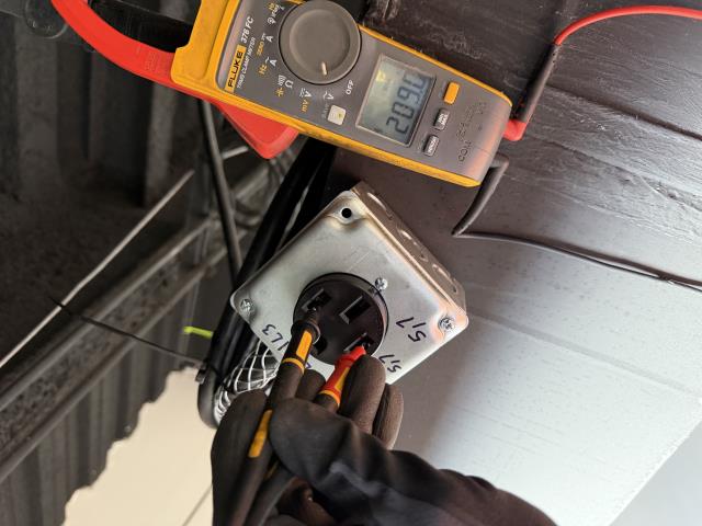 Following a flood, I set up temporary power for a mitigation company, ensuring seamless operations. I also installed a dedicated 50-circuit, 100-foot power line for temporary power in a commercial building undergoing flood restoration.