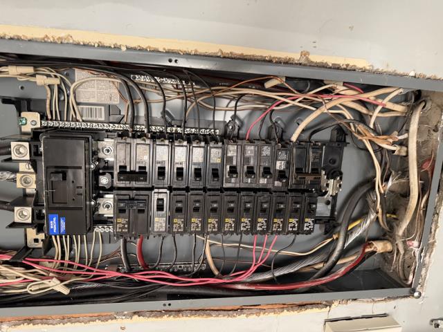 Replaced a 15-20 amp standard breaker and a 30 amp disconnect, resolving a code violation. Installed Siemens breakers in a Square D panel, ensuring compliance after inspection.