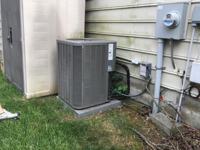 I completed a diagnostic service call on a Lennox air conditioner. I determined that the furnace is needing to be replaced given the age and condition of the unit. Air conditioner is operating upon departure. Customer opted to replace furnace. 