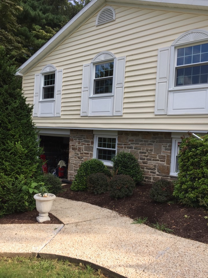 Glen Mills, PA - Provia double hung windows Glen Mills, PA - Provia double hung windows