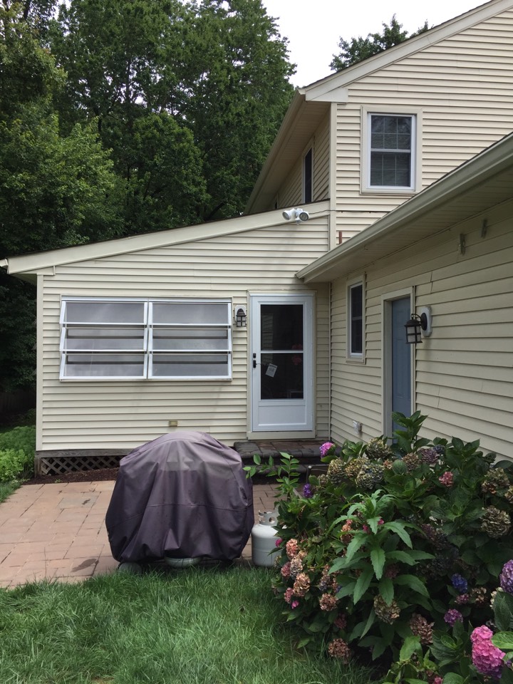 Wilmington, DE - Homecraft iNC. Installed Provia storm door with aluminum cladding Wilmington, DE - Homecraft iNC. Installed Provia storm door with aluminum cladding
