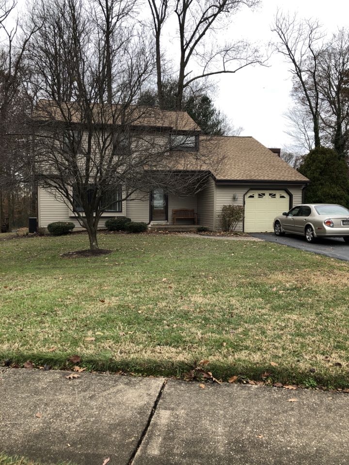 Wilmington, DE - GAF Timberline shingles color Hickory and Mastic Ovation siding color pebble stone clay and Mastic musket brown gutters and soffit Wilmington, DE - GAF Timberline shingles color Hickory and Mastic Ovation siding color pebble stone clay and Mastic musket brown gutters and soffit