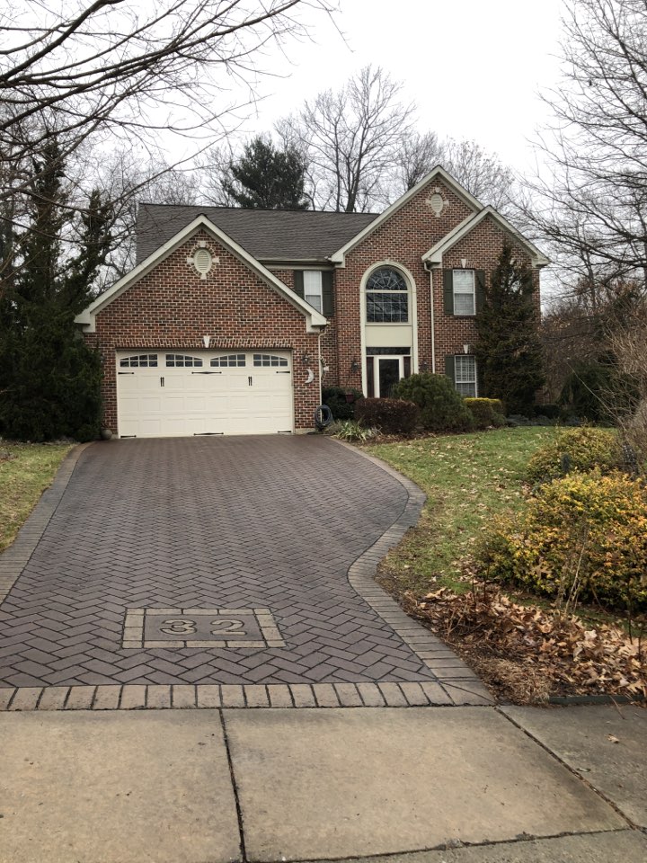 Glen Mills, PA - GAF Timberline shingles color Barkwood and Sno country ridge vent Glen Mills, PA - GAF Timberline shingles color Barkwood and Sno country ridge vent