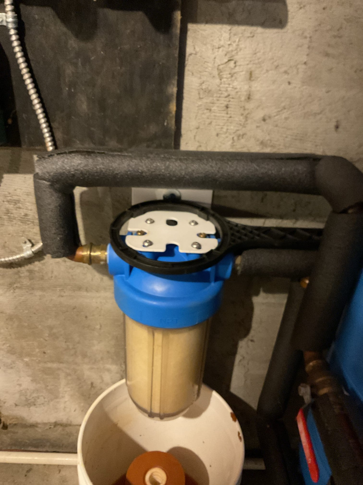 Removed and disposed of 4x10 sediment filter. Cleaned and lubricated o ring and filter housing. Installed new 4x10 sediment filter. Turned water back on to housing. There are no leaks present at time of service. 