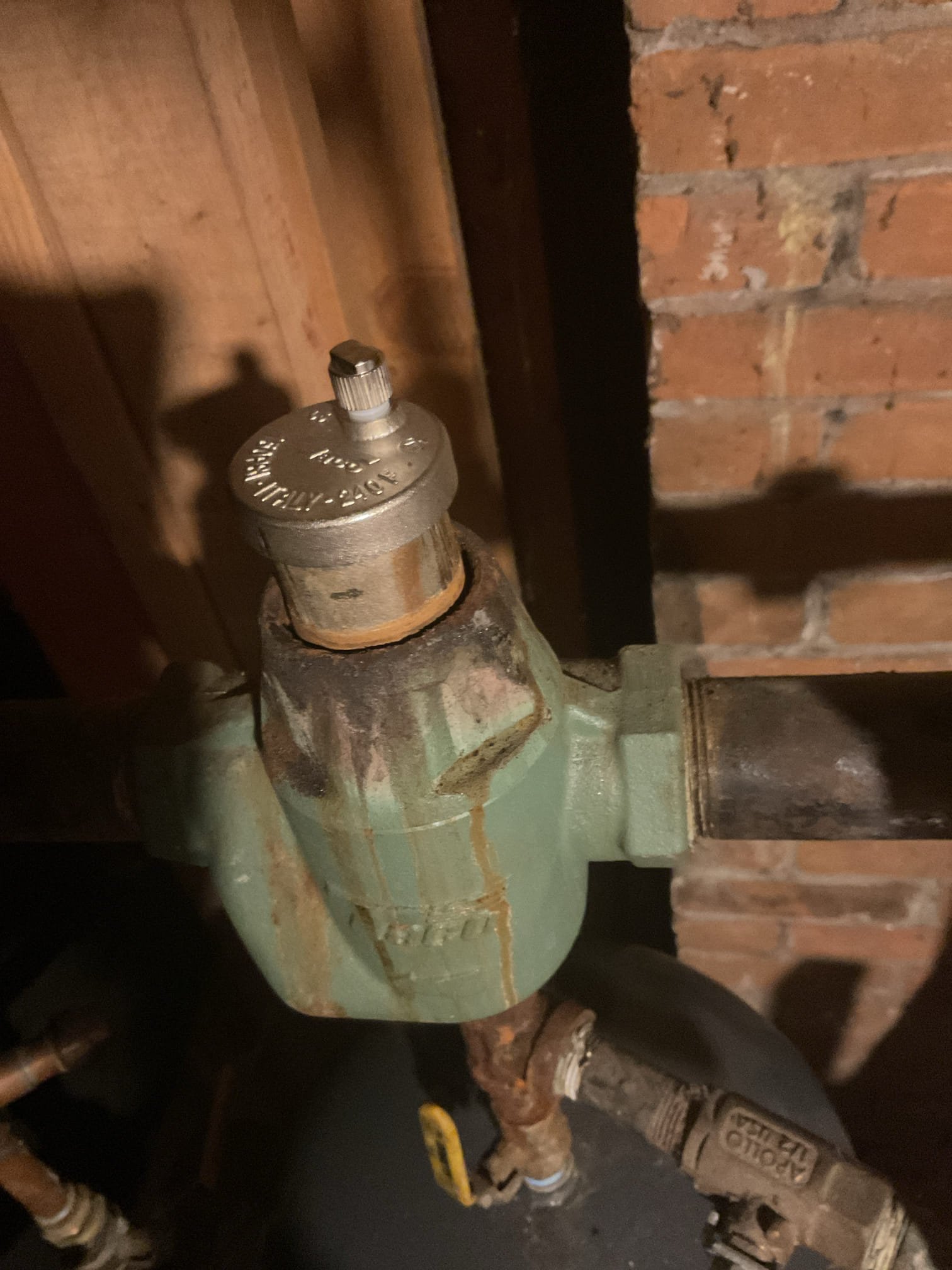 Replaced internals of hyvent. Was unable to remove the body to replace the whole unit. Spoke with customer and explained to him we can replace just the internals or replace the whole air separator and he preferred to replace the internals. Heated boiler up and cooled it off several times to confirm the fix worked and there is leak free operation 