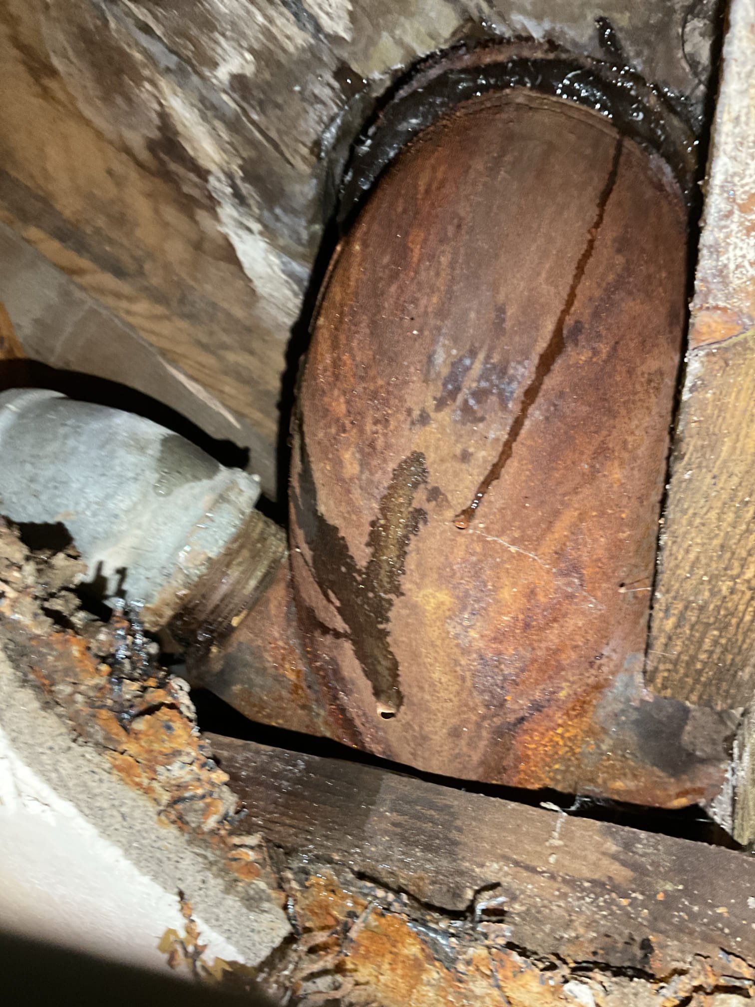 I was hired to cut a hole in the ceiling of a home to evaluate a leak coming from the upstairs bathroom. After cutting the hole, we discovered that the drainage system needed to be replaced. I will return to the home to give a quote on the repipe.