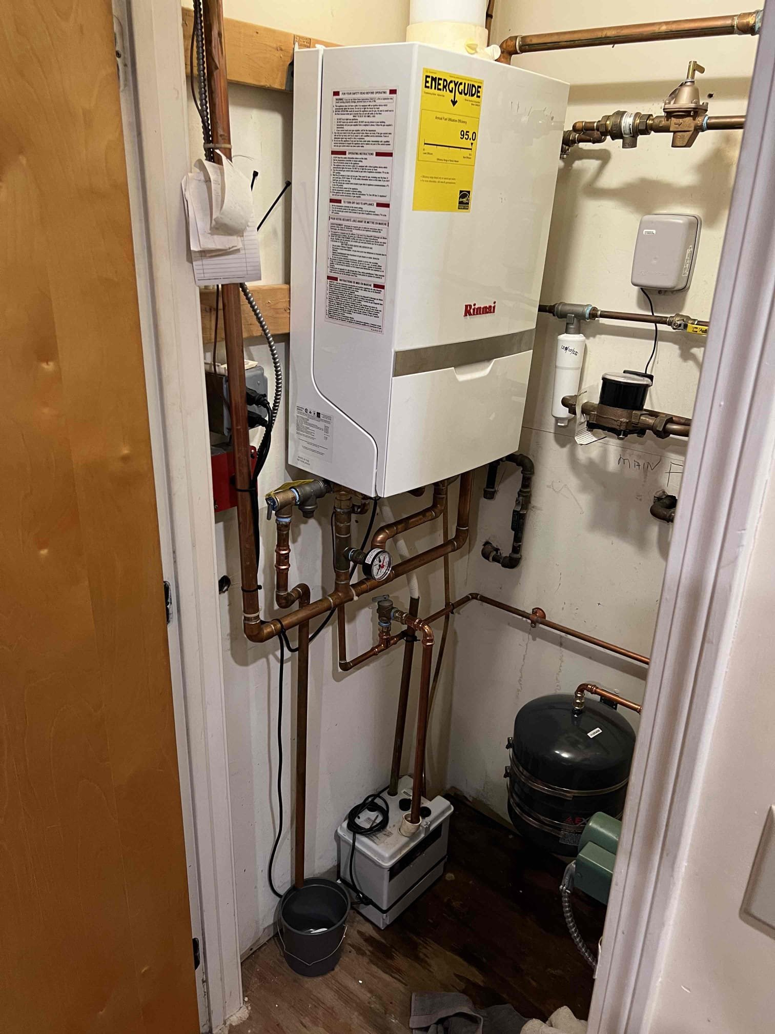 Arrived onsite to investigate a water leak on a Rinnai propane boiler. During our thorough evaluation, we identified the source of the leak as the Hy-Vent inside the boiler. We also noticed water leaking from the vent. With the customer’s approval, we replaced the Hy-Vent. The water leaking from the vent looked like it was condensation and stopped leaking once we ran the system. Verified proper operation; the system is working correctly at this time.