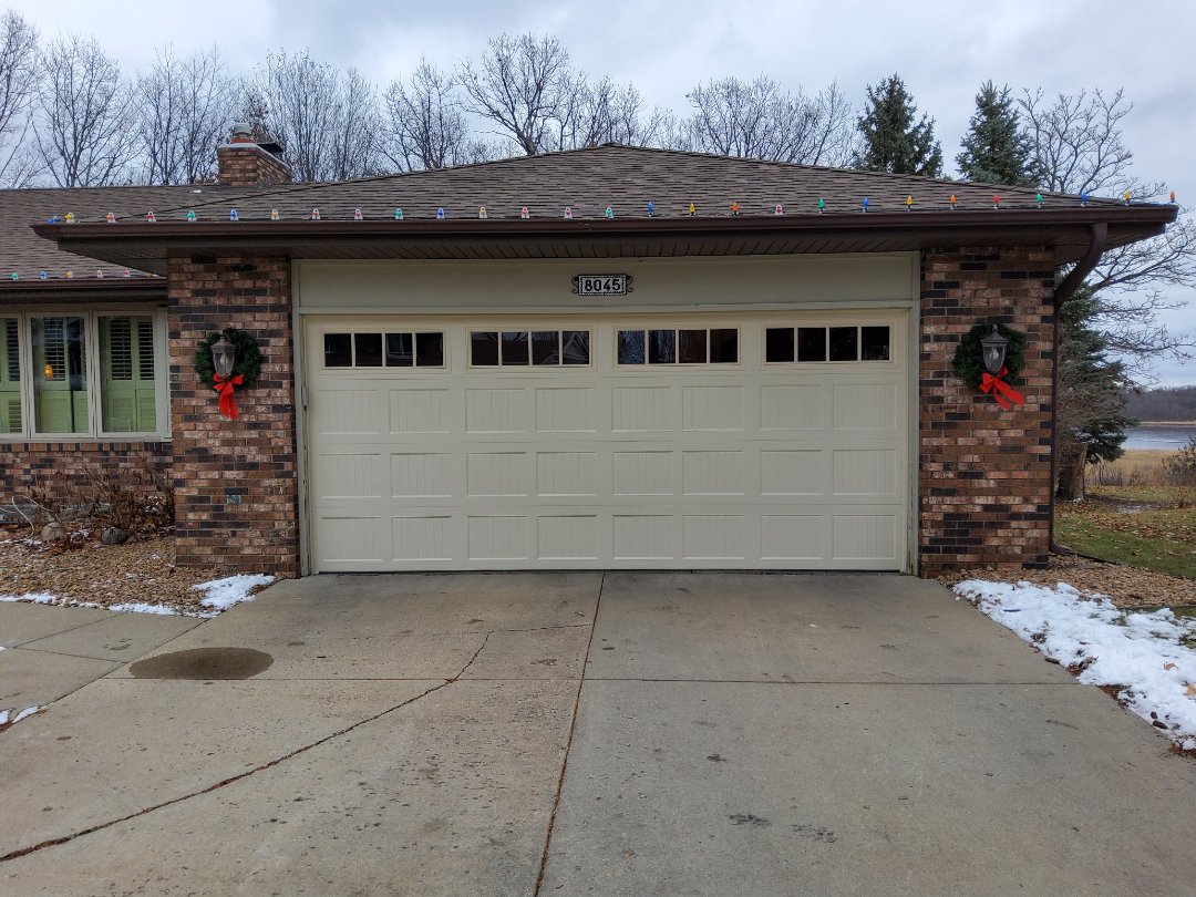 Garage Door Repair & Installation near Chanhassen MN