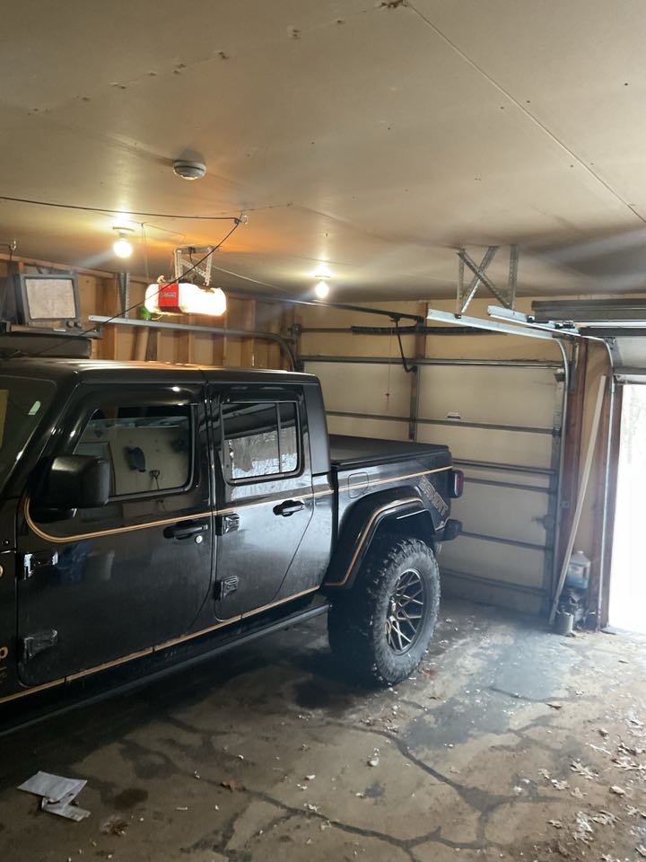 Garage door service, garage door repair LiftMaster professional installations