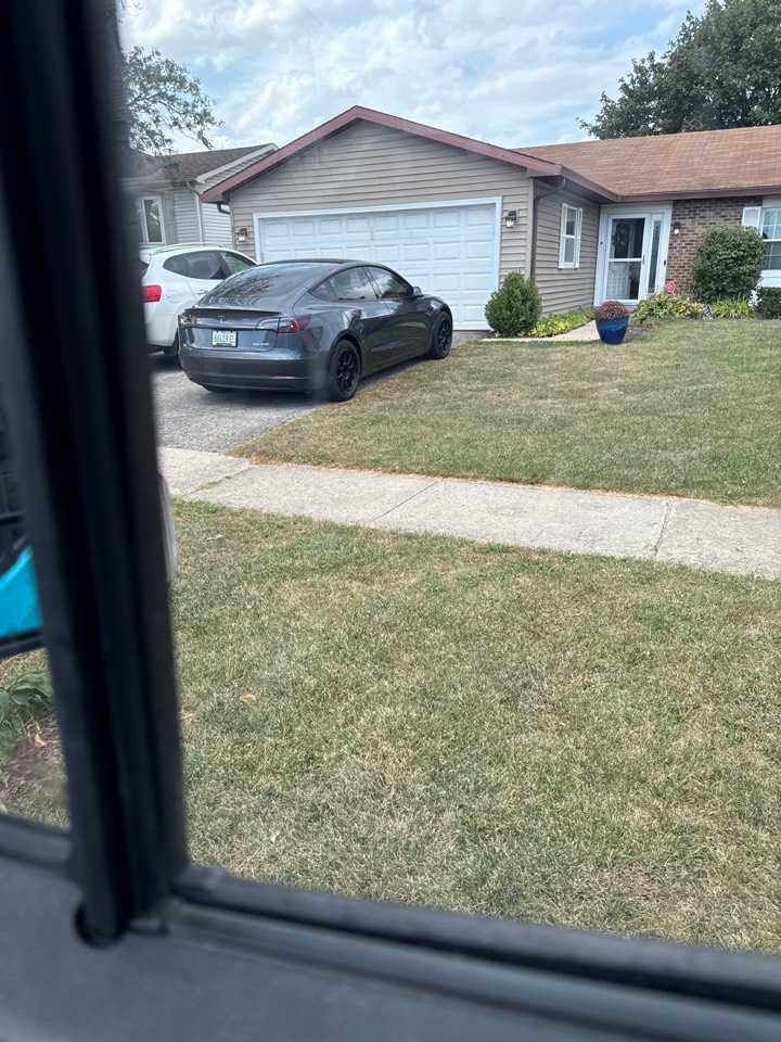 Just arrived in Carol stream to see what we can do to remove this sewer blockage 