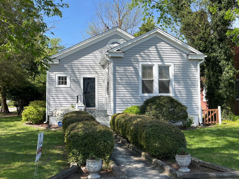 Hampton, VA - Transforming one house at the time , new roof replacement, siding , trim and soffit, new gutters and gutters guards Hampton, VA - Transforming one house at the time , new roof replacement, siding , trim and soffit, new gutters and gutters guards