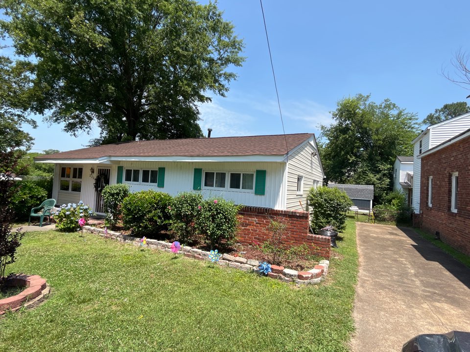 Norfolk, VA - Just finished an other siding replacement, trim soffit and gutters Norfolk, VA - Just finished an other siding replacement, trim soffit and gutters