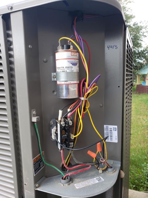 Residential emergency service. Replaced control components and cleaned up panel