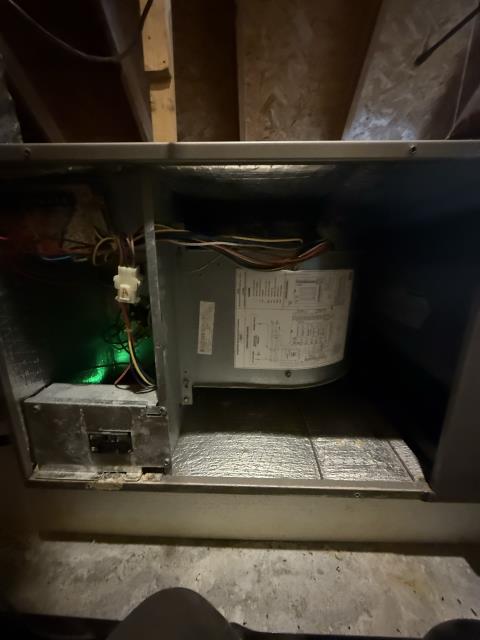 Air conditioning coil is dirty. fan motor is not running. voltage enhancement system is out range. replace voltage enhancement system. filter replacement. coil cleaning. Air conditioner repair completed.