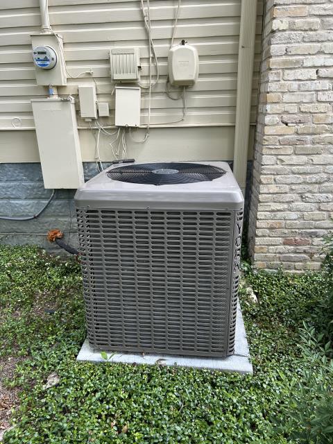 AC Diagnostic and a/c report on York air conditioning system. 