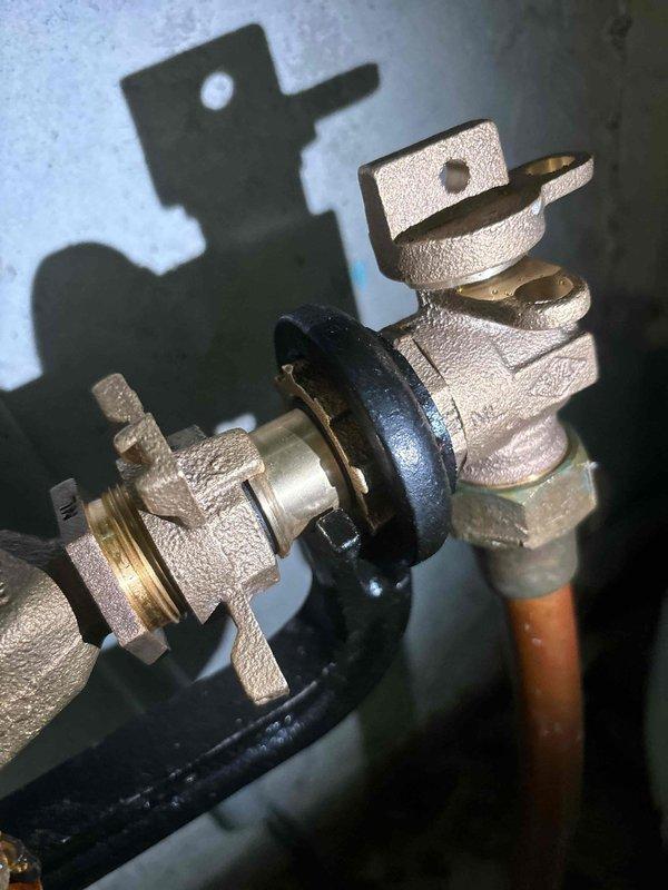 Installed new 3/4" residential water meter set after inspection revealed significant internal buildup and corrosion in the existing piping system. Completed full installation of brass fittings and copper connections to ensure proper water flow and measurement. Advised customer about contacting city authorities for water shut-off at street level if they choose to replace the city-side shut-off valve of the meter.