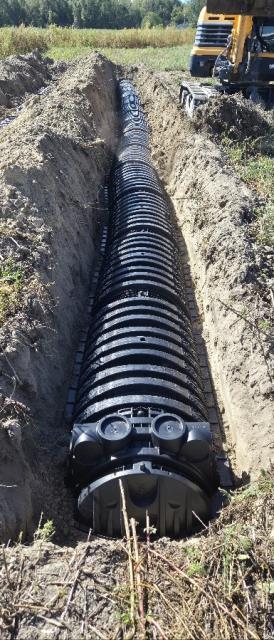 
We were hired to install a septic system for Clayton Homes. This project involved the complete installation of a new septic system to provide on-site wastewater treatment for this property in Goldsboro. We worked closely with the local health department and environmental standards to ensure that the installation was done correctly and in compliance with all regulations.
