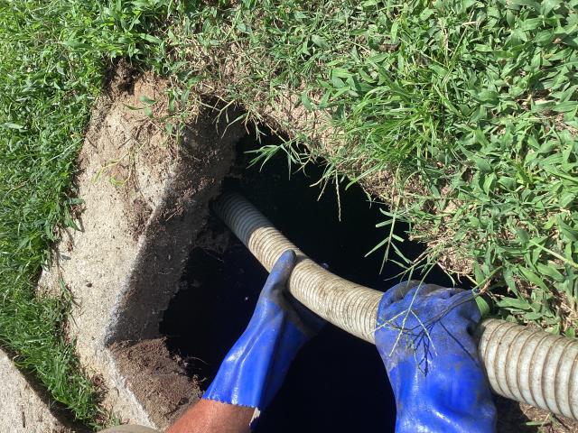 
I was called to a Newton Grove home to investigate a sewer backup. Upon arrival, I found that the customer's septic system was full and needed to be pumped out. I pumped out the septic system and cleaned up the area. The customer is no longer experiencing any signs of a backup.