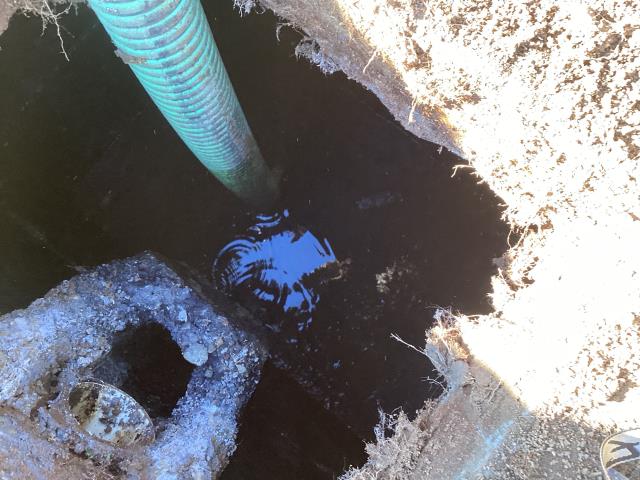 
We went out to a customer's home in Goldsboro to pump out a system so that our septic guy could go and install a new distribution box.