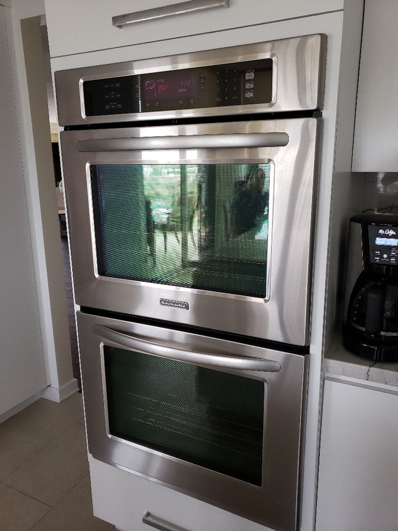 KITCHENAID Built In double wall oven burning cookies 