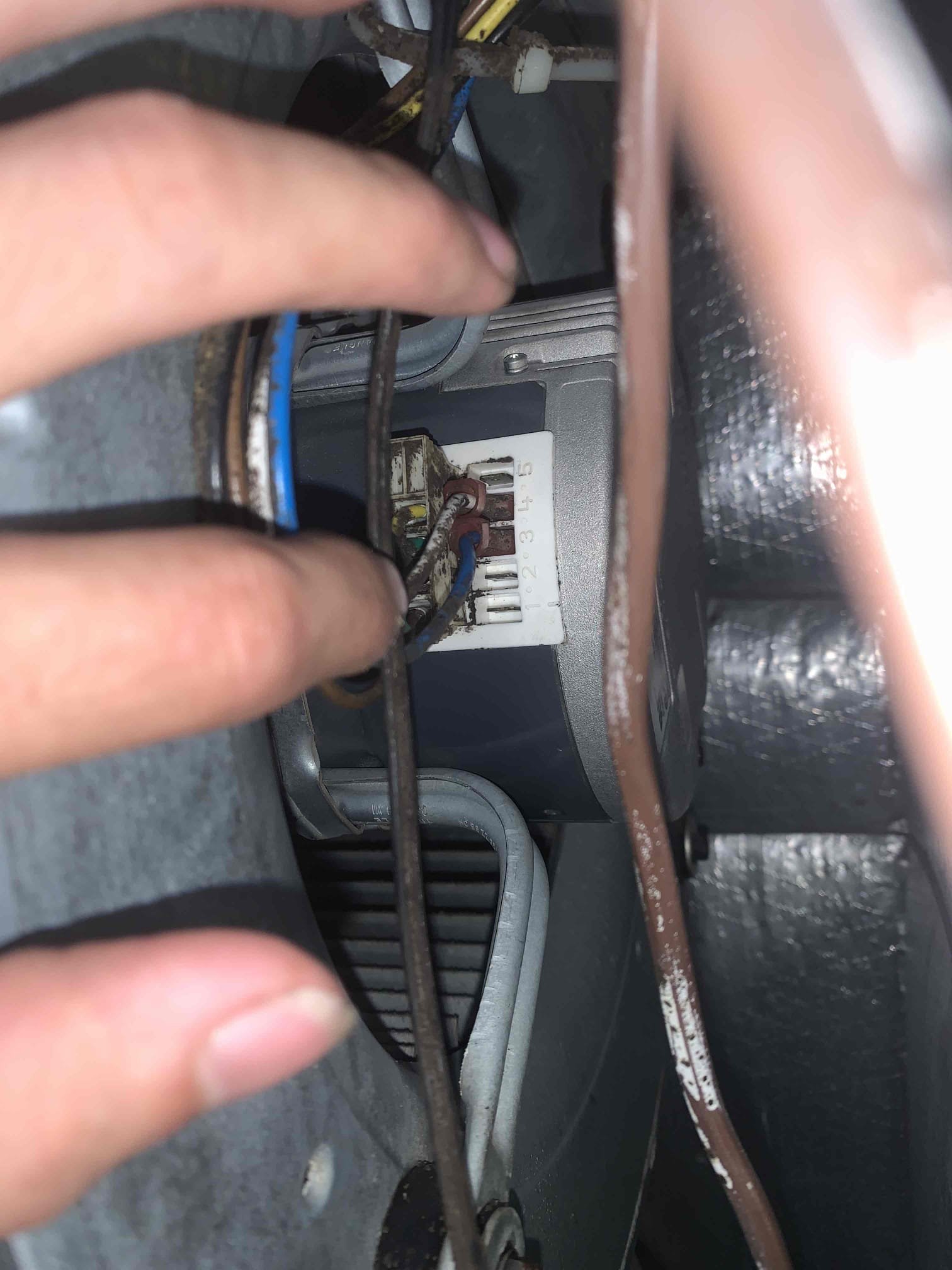 1050rpm 208-230V 1/2HP. Installed new motor. Unit started up without issue and turned off when the system was not calling for fan or cooling. Unit in good working order upon departure.